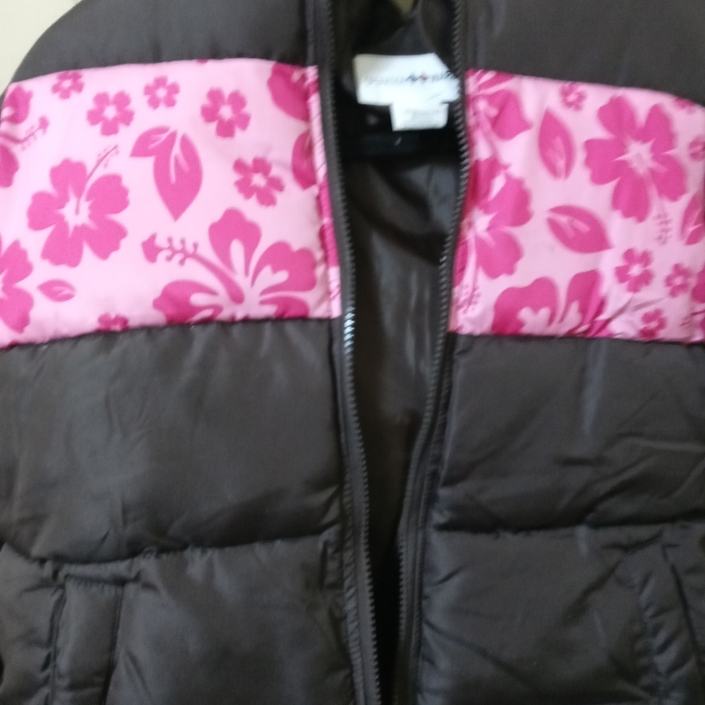 3 pairs of snow boots n jacket size 5t 3 t 15